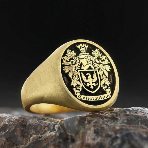 Family crest signet ring - Custom Fine jewelry